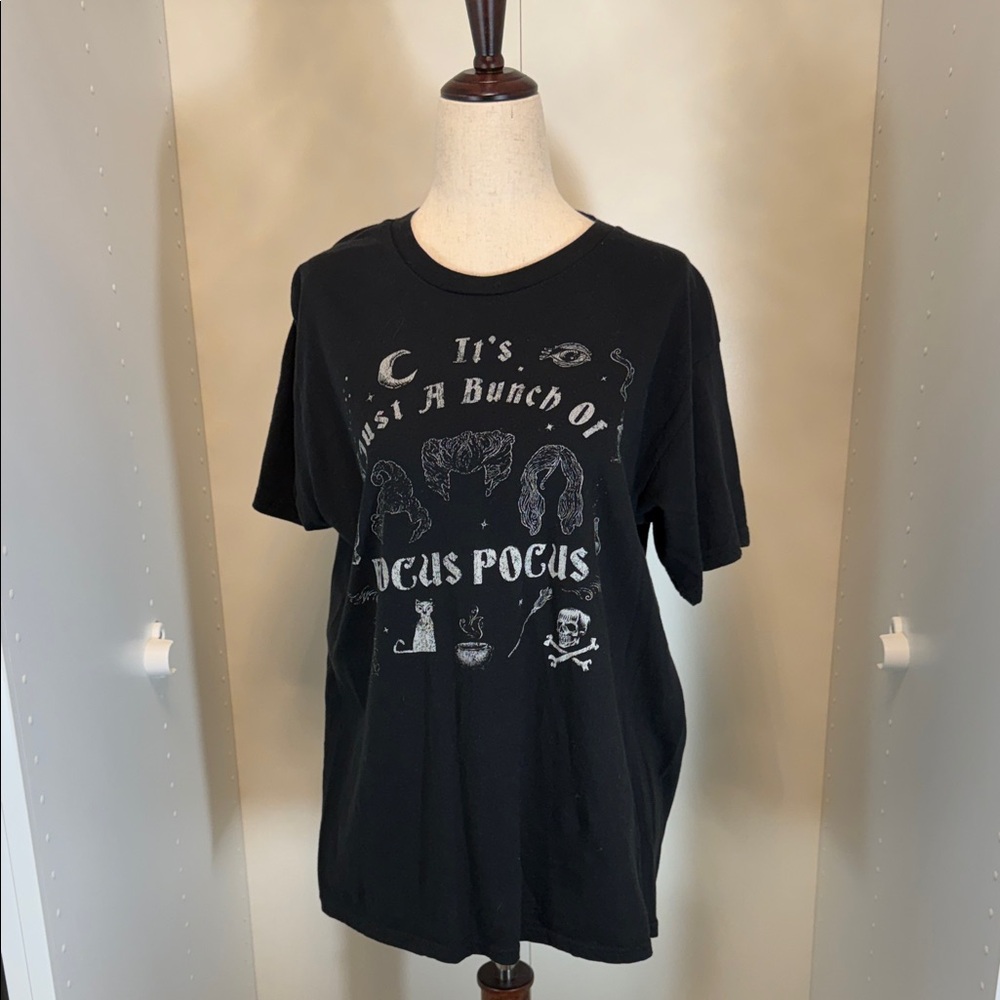 Disney Hocus Pocus Black Graphic T-Shirt